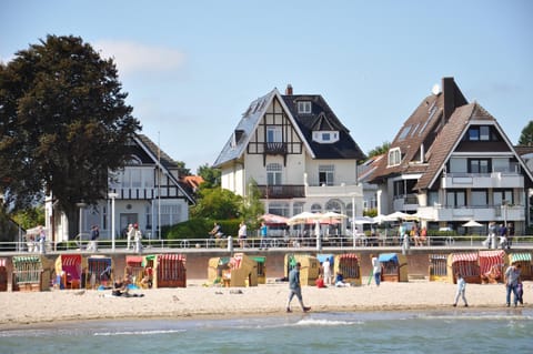Property building, Beach