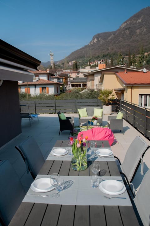 Patio, View (from property/room), Balcony/Terrace, Mountain view