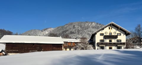 Maiergschwendter-Hof inkl. Chiemgaukarte Farm Stay in Ruhpolding