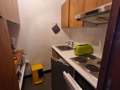 Charmant 2 pièces sud avec balcon, Tignes Val-Claret, proche pistes - FR-1-449-28 Apartment in Tignes