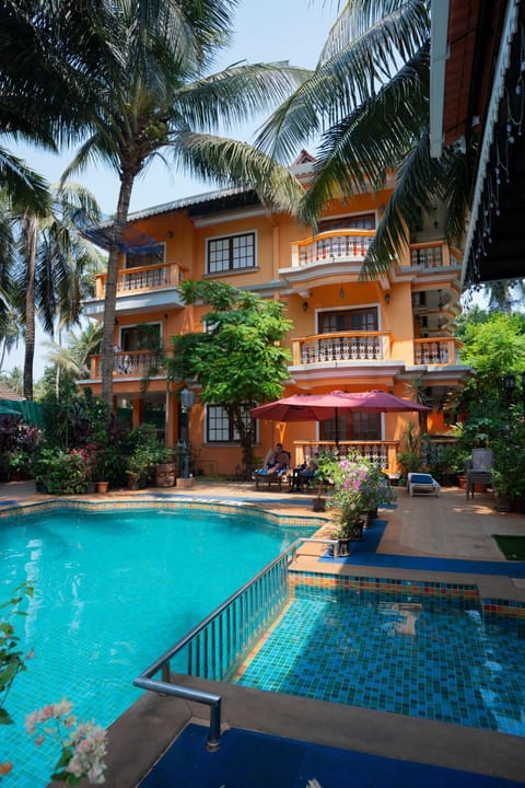 Property building, Pool view, Swimming pool