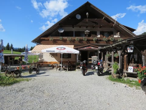 Property building, Day