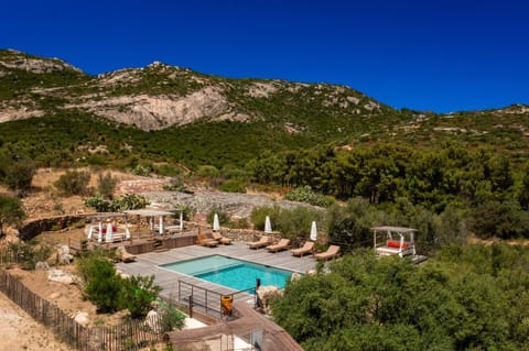 Spring, Day, Natural landscape, Mountain view, Pool view, Swimming pool, sunbed