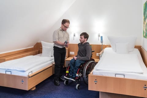 Bedroom, Facility for disabled guests