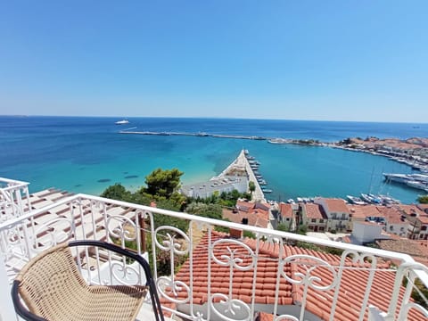 Sea view, Sea view, Location