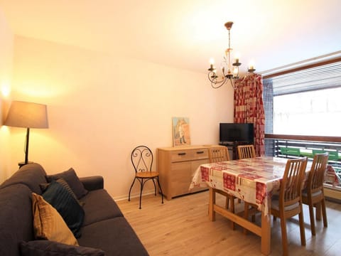 Mont-Dore: T2 avec Balcon, Parking Couvert, 4 pers. - FR-1-608-109 Apartment in Auvergne-Rhône-Alpes