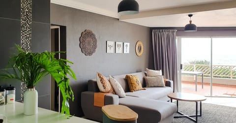 Living room, Decorative detail