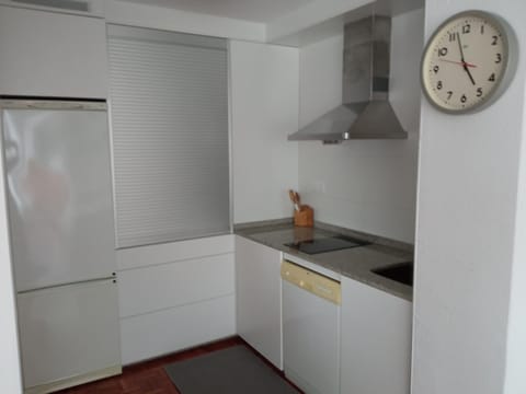 Kitchen or kitchenette, kitchen