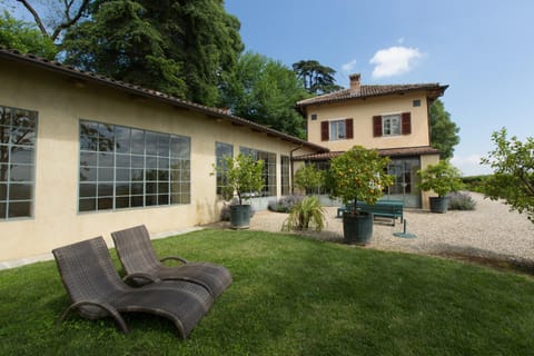 Property building, Garden