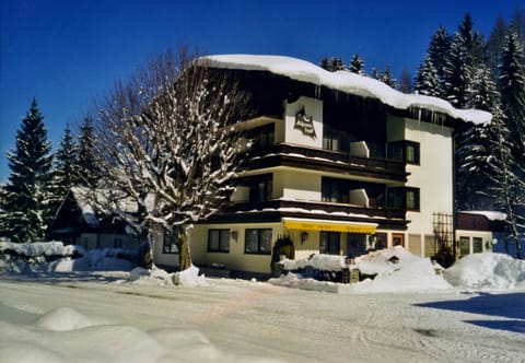 Facade/entrance, On site