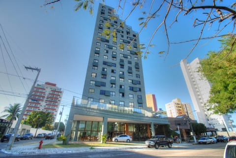 Property building, Day, Neighbourhood