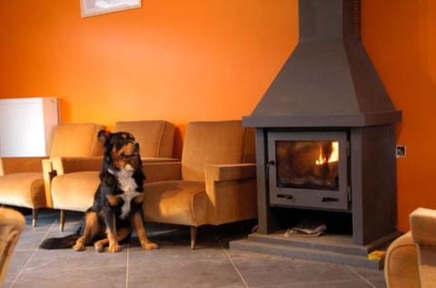 Ecurie du Warlet House in Wallonia, Belgium