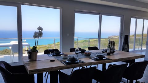 Dining area, Sea view
