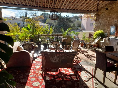 View (from property/room), Balcony/Terrace, Garden view