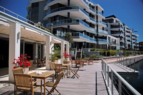Property building, Restaurant/places to eat, Balcony/Terrace, Other, Seating area, furniture