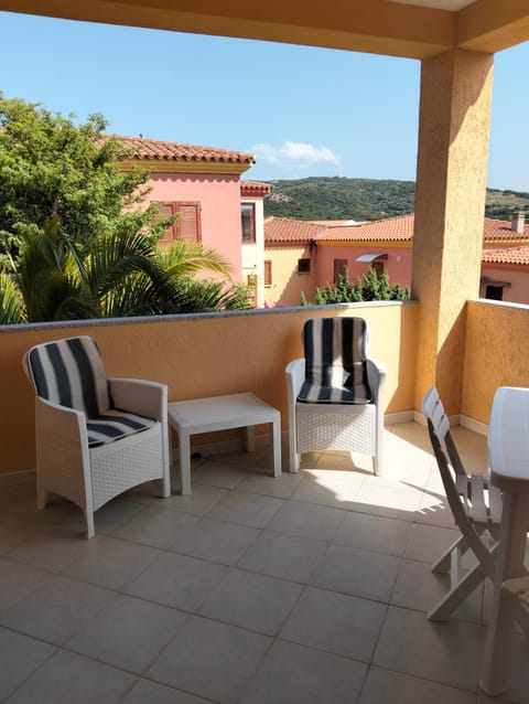 Tanca della Torre Trilocale vista mare Apartment in Isola Rossa