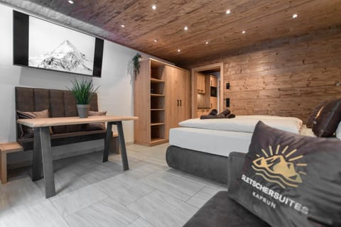 Living room, Photo of the whole room, Bedroom