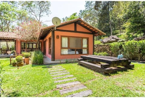 Property building, Garden, Dining area, Garden view