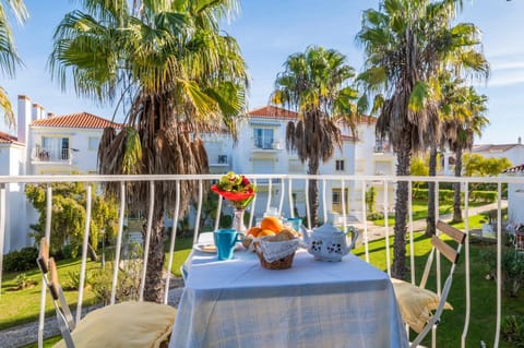 Balcony/Terrace, Garden view