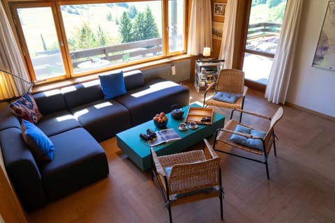 Communal lounge/ TV room, Living room