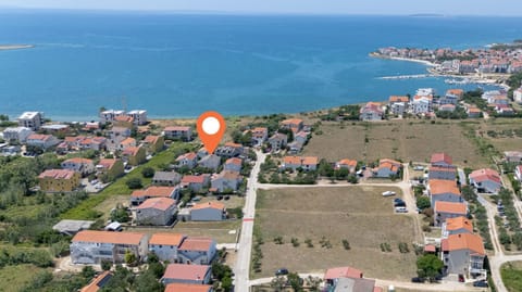 Facade/entrance, Bird's eye view, Sea view