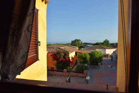 Sea view, Inner courtyard view