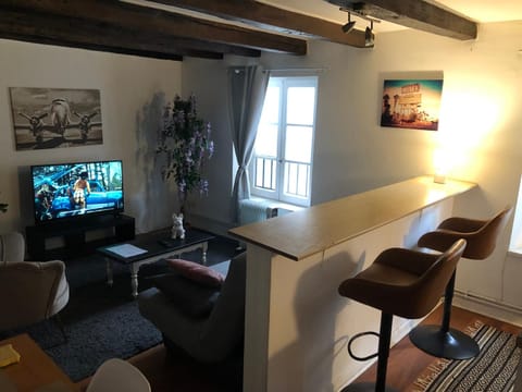 Appart Hôtel Le Victor Hugo 3 G sa pizza offerte Apartment in Aurillac