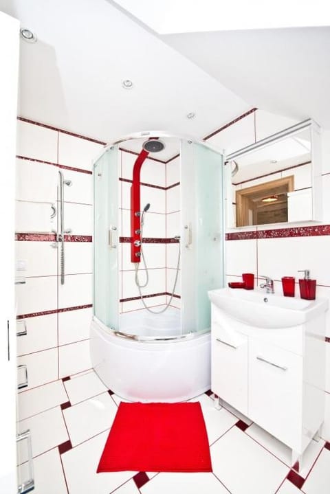 Dwupoziomowy Stylowy Apartament Przy Centrum Gdyni, Niedaleko Morza Apartment in Pomeranian Voivodeship