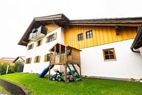 Ferienwohnungen Dananic Apartment in Berchtesgadener Land