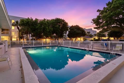 Pelican Gardens Villa House in Lido Key