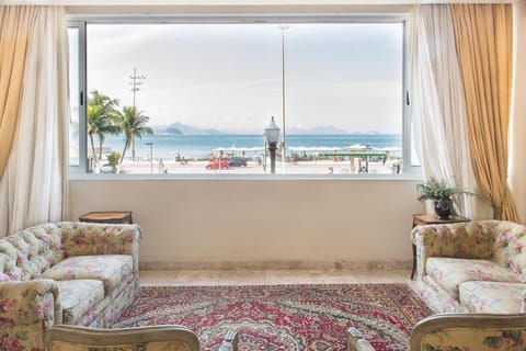 Luxo frente mar Copacabana Apartment in Rio de Janeiro