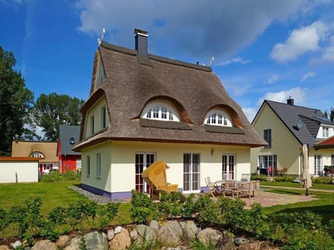 Reethaus Stine House in Glowe