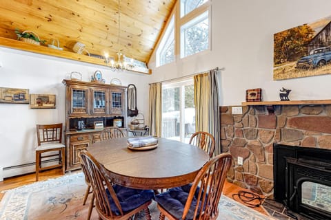 Ludlow Hideout House in Ludlow