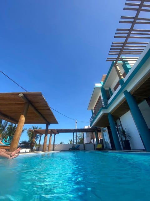 Property building, Swimming pool