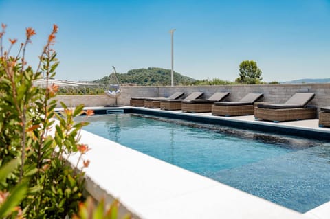 Aqua Sea Relais, Luxury Apartment & Pool Apartment in Province of Foggia