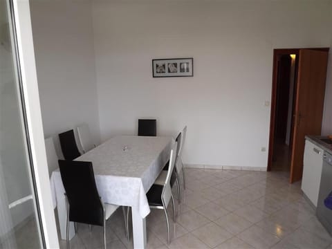 Apartments4u - Otok Rab Apartment in Lika-Senj County