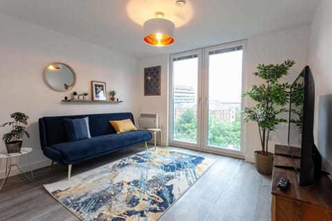 Superb 2 Bed Flat 5min to Old Trafford Stadium Apartment in Stretford