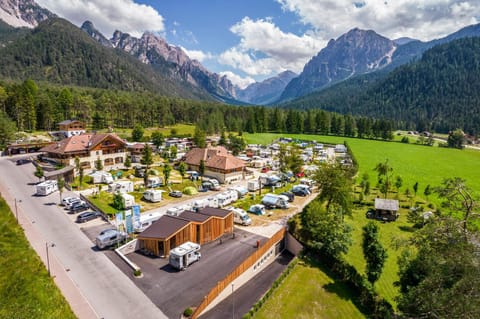 Property building, Summer, View (from property/room), Hiking, Garden view, Landmark view, Mountain view, Parking