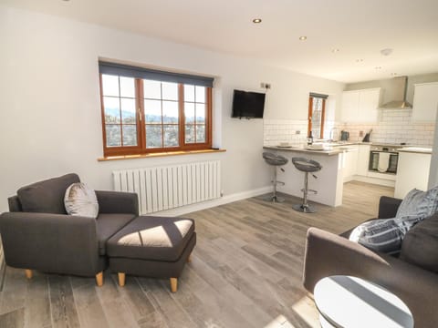 Afon Rhos Bach House in Wales