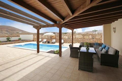Living room, Swimming pool