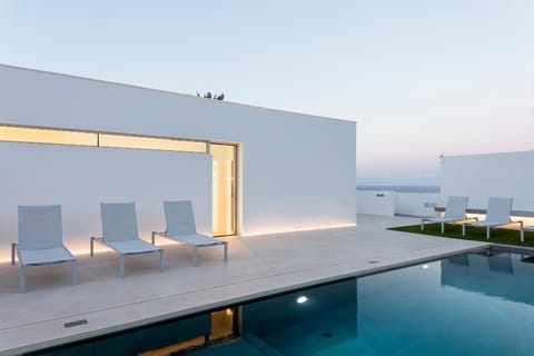 Sea view, Swimming pool