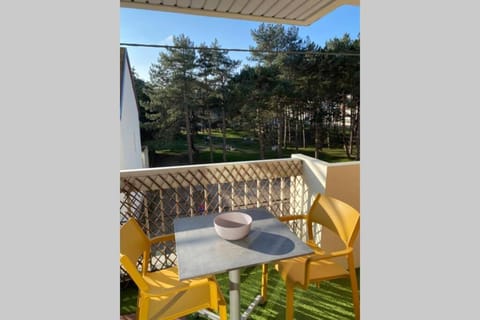 Patio, Garden, View (from property/room), Balcony/Terrace