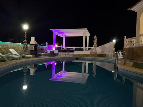 Villa Lissa Luxe Villa in Costa del Sol