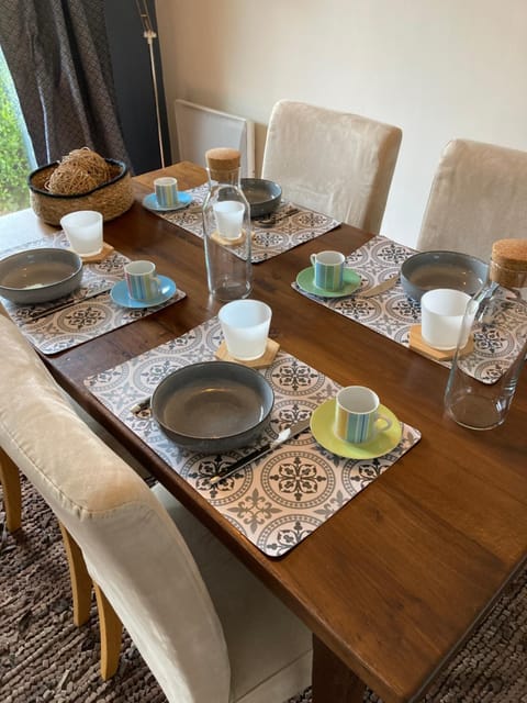 Dining area, Breakfast, Continental breakfast, Buffet breakfast