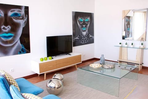 Communal lounge/ TV room, Living room