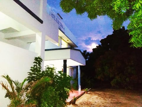 Property building, Facade/entrance