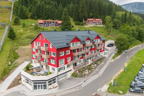 Property building, Mountain view