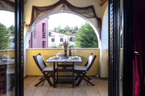 Balcony/Terrace, air conditioner