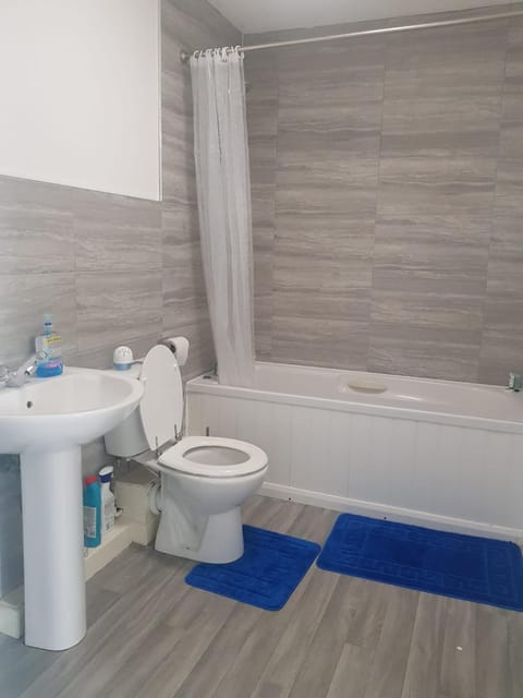 Toilet, Bathroom, Bath