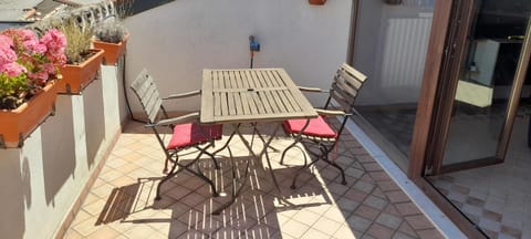 Patio, Balcony/Terrace, Balcony/Terrace